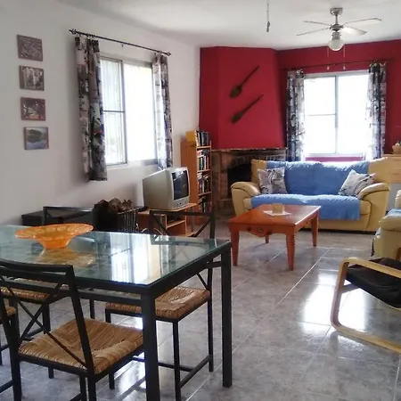 Riverside Place Holiday home